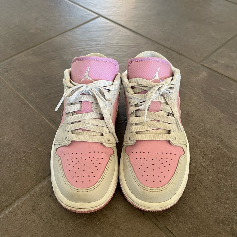 Jordan Women's Athletic Shoes - Pink and White